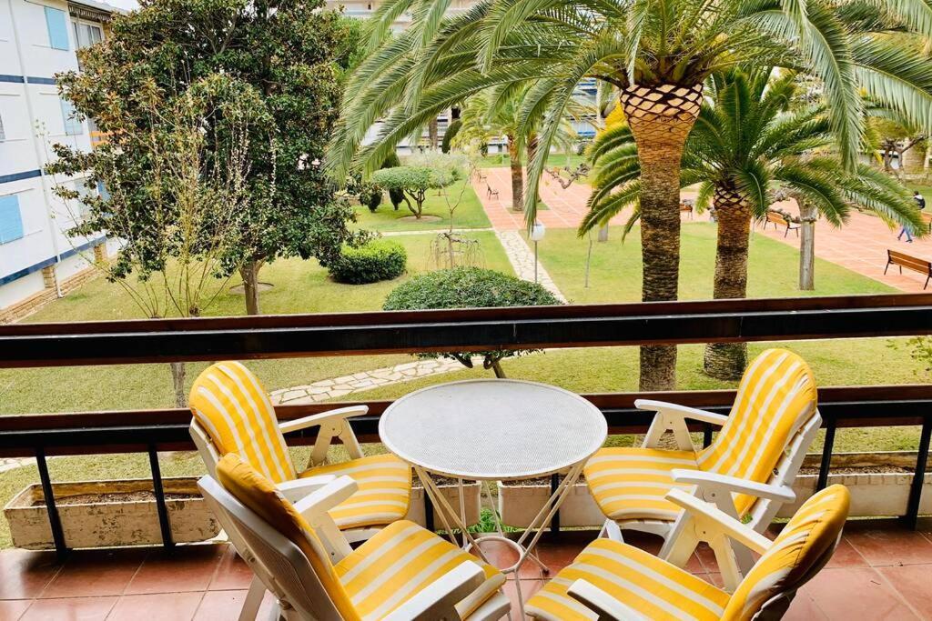 Book Ibiza Salou Apartment Bagian luar foto
