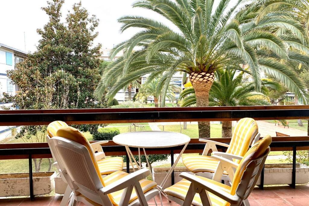Book Ibiza Salou Apartment Bagian luar foto